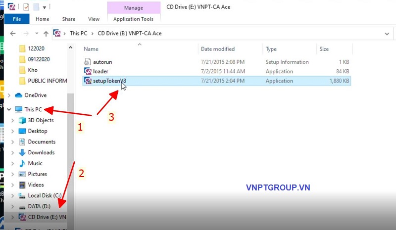 Cắm USB Token VNPT vào máy tính.